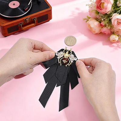 1Pc Alloy & Iron & Polyester & Acrylic Exquisite Lapel Pin for Women JEWB-HY0001-67-1
