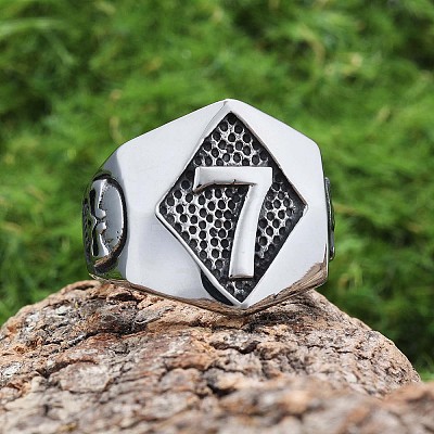 Punk Style 316L Stainless Steel Finger Rings for Men FS-WG96F45-04-1