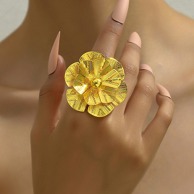 Luxurious Iron Hollow Flower Wedding Cuff Ring for Bride VO5692-1