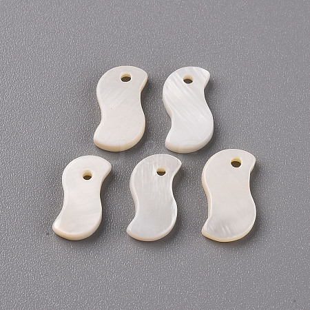 Natural Freshwater Shell Pendants SHEL-R114-33-1