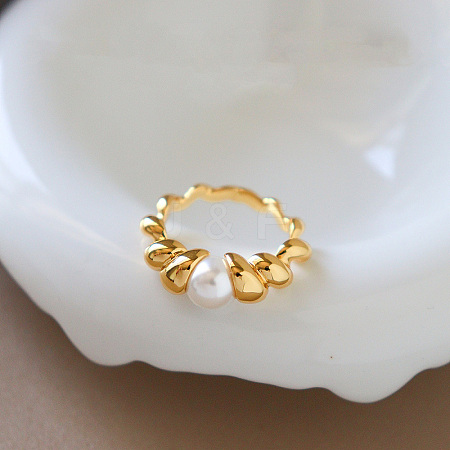 Twist Brass & Plastic Pearl Finger Rings WG278BB-01-1