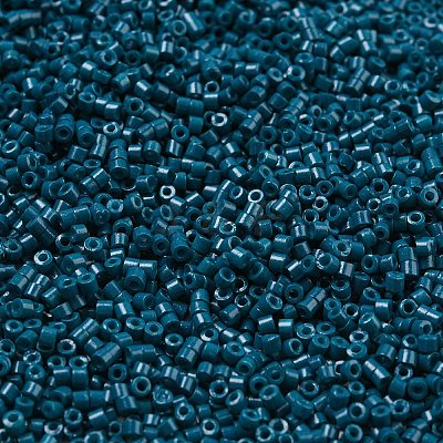 Glass Cylinder Beads SEED-Q036-01A-D06-1