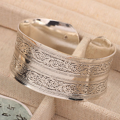 Tibetan Style Alloy Cuff Bangles FS-WGDEA5F-02-1