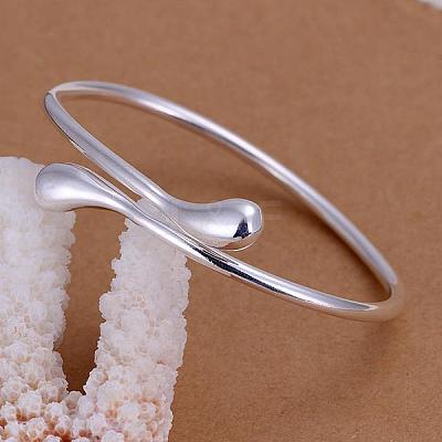 Romantic Brass Bangles For Women BJEW-BB12219-1